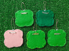 Load image into Gallery viewer, handmade clover can badge frame