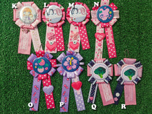 Load image into Gallery viewer, handmade rosette can badge 2way clip (girly and pink vibe)