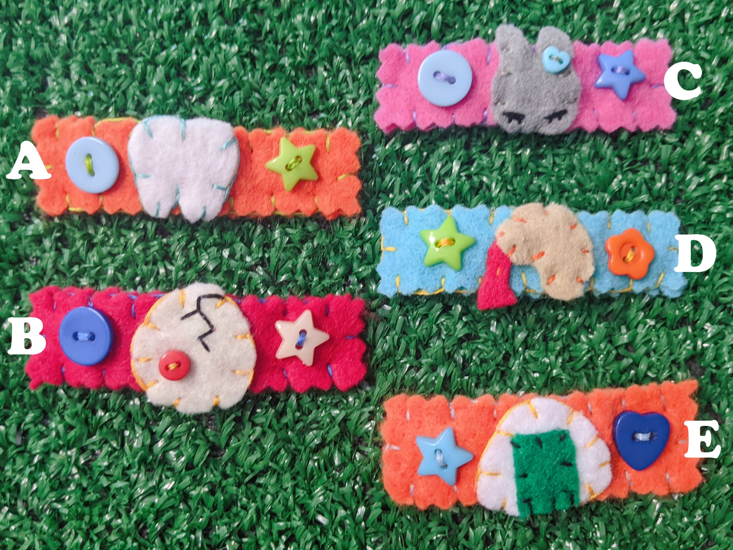 handmade felt hairclip