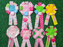 Load image into Gallery viewer, handmade rosette can badge 2way clip (girly and pink vibe)
